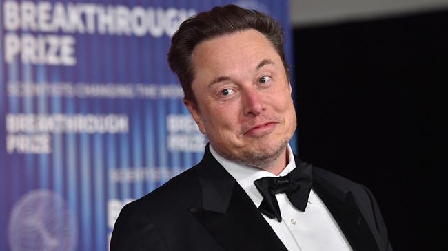 Elon Musk tarihe geçti! Serveti 800 milyar doları aşan ilk kişi oldu | Genel Haberler