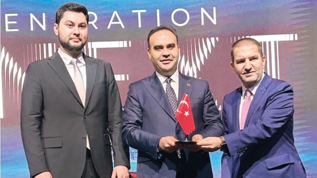 Yapay zekâ ve dünyanın geleceği masaya yatırıldı... 2030’a kadar 10 milyar dolarlık yatırım planı | Ekonomi Haberleri