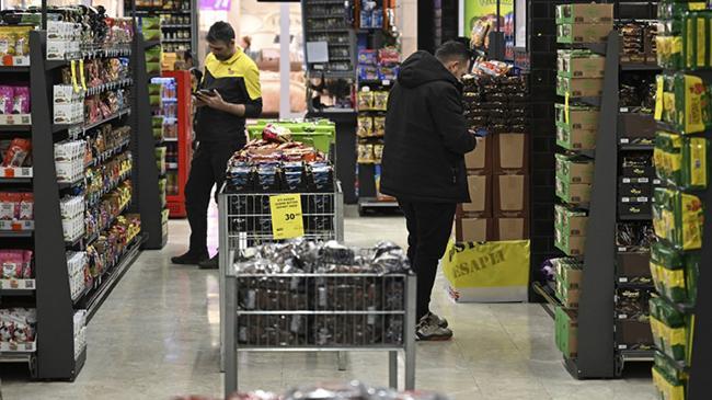 Vatandaşın dolar ve enflasyon tahmini belli oldu | Ekonomi Haberleri