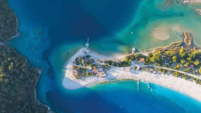 Küresel tedirginliğe karşı türk turizmcilerden önemli çağrı: ‘Turizmde güvenli limanız’ | Ekonomi Haberleri