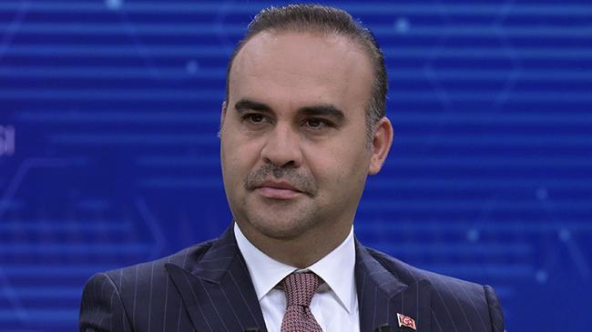 Sanayi ve Teknoloji Bakanı Mehmet Fatih Kacır, Türkiye de 114 teknoparktaki 12 bin 800 den fazla girişimin araştırma, geliştirme ve inovasyon faaliyetlerinde bulunduğuna işaret ederek, "Türkiye nin özel sektörü bugün inovasyon ekosisteminin lokomotifi haline geldi." ifadesini kullandı.