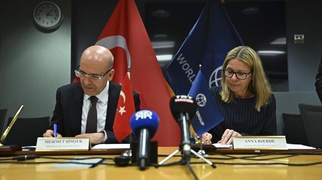 Türkiye ile Dünya Bankası’ndan finansman anlaşması... 1.7 milyar Euro’luk imza | Ekonomi Haberleri
