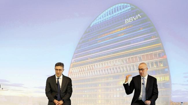 Bankacılığın zirvesinde Türk rüzgârı... BBVA, Türk CEO Onur Genç’in liderliği, Türkiye iştiraki Garanti BBVA’nın katkılarıyla Avru | Ekonomi Haberleri