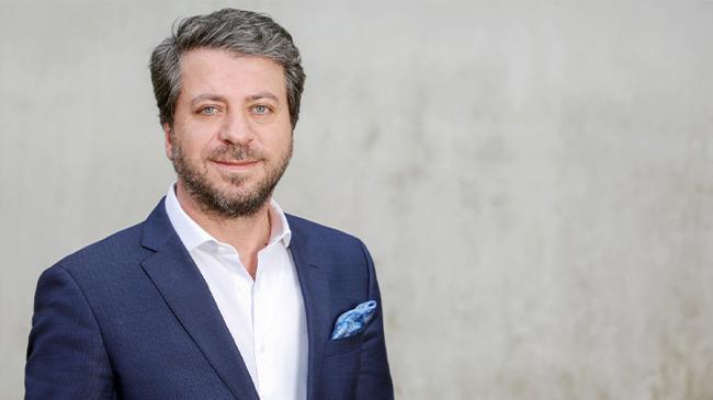 Yazılım şirketi Etiya, Kanadalı medya ve telekomünikasyon grubu Quebecor Media Inc. ile ihracatı artıracak yatırım anlaşması yaptığını duyurdu. Stratejik ortaklık kapsamında Quebecor Media Inc., bu alandaki faaliyetlerinin dünyadaki merkezini Türkiye olarak ilan etti.