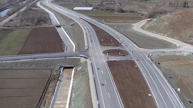40 dakikalık yol 25 dakikaya düşüyor! 1,5 milyar TL cepte kalacak | Genel Haberler