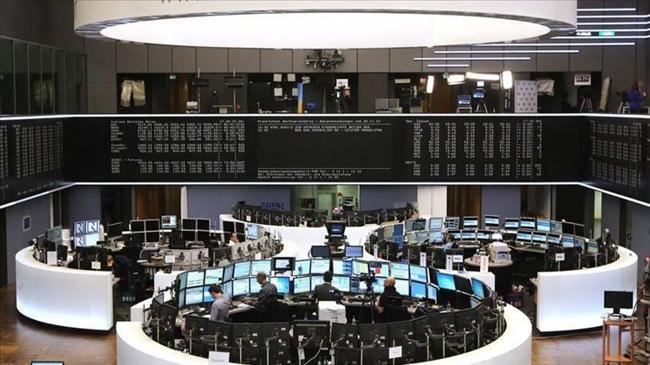Avrupa borsaları İngiltere hariç pozitif seyrediyor | Borsa Haberleri
