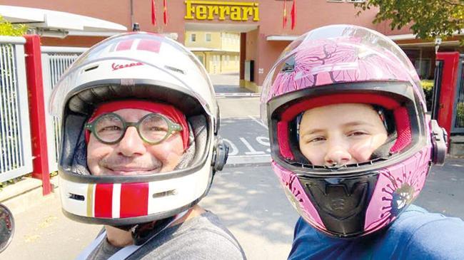 7500 km’lik iyilik rotası... Baba kızın ‘umuda Vespa’ turu | Ekonomi Haberleri