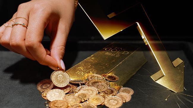 Ons ve gramda büyük düşüş! Dev bankadan yeni altın tahmini | Altın Haberleri