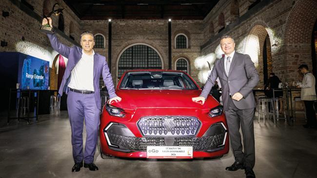 Türkiye’de yılın otomobili Clio | Borsa Haberleri