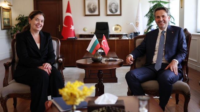 Türkiye ile Bulgaristan’dan doğal gazda yeni anlaşma! İmzalar atıldı | Politika Haberleri
