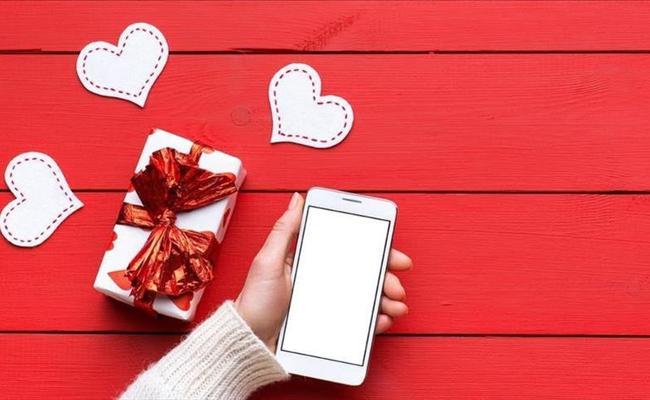 Turks have negative view on online dating: Study - Türkiye News