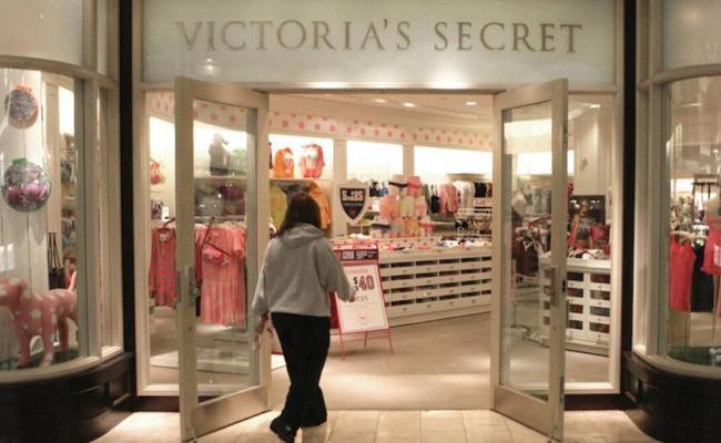 Pakaian Dalam Victoris's Secret untuk dijual di Salt Lake City