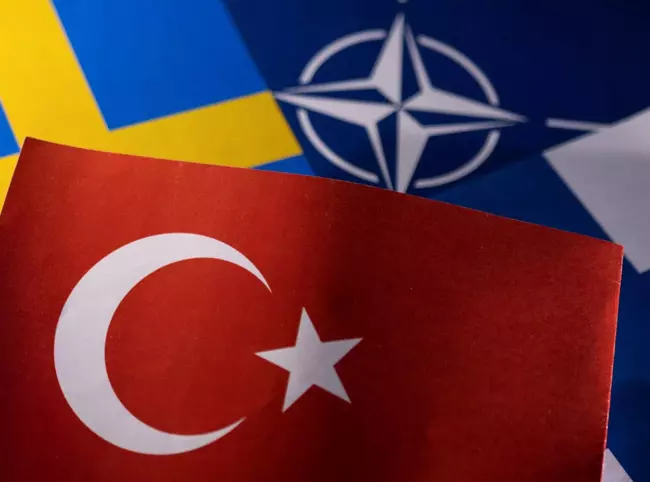 Türkiye calls on Sweden to take concrete steps for NATO bid