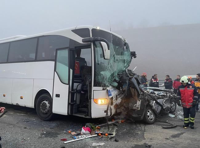 At least 10 dead, 59 injured in Sakarya traffic accident