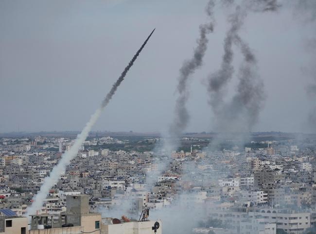 Israel bombs Gaza after UN warns territory uninhabitable