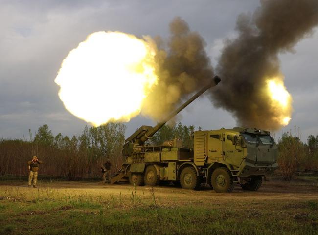 EU urged not to ease up on Ukraine aid after US vote