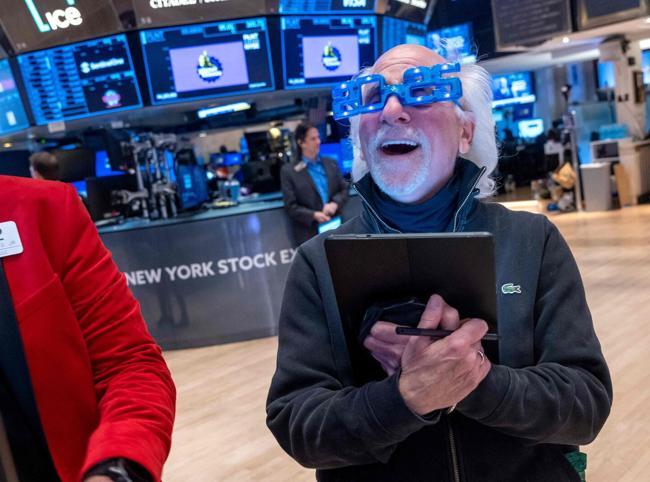 Global markets rode AI, interest rate roller coaster in 2024