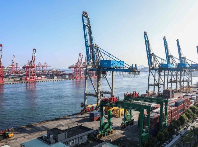 Higher US tariffs take effect on dozens of economies