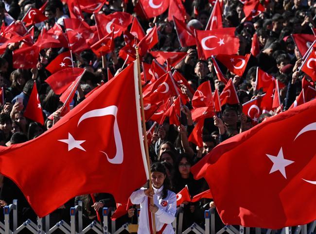 Turkish Republic marks 102nd anniversary with nationwide pride