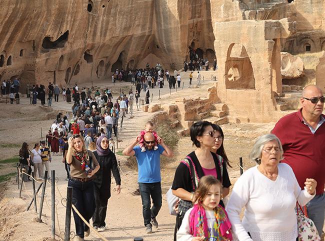 Historic Mardin breaks tourism record