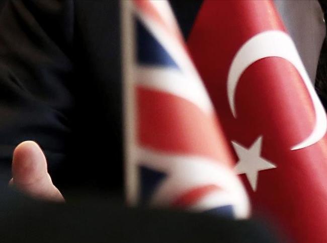 Türkiye, UK hold roundtable to boost defense industry ties in London
