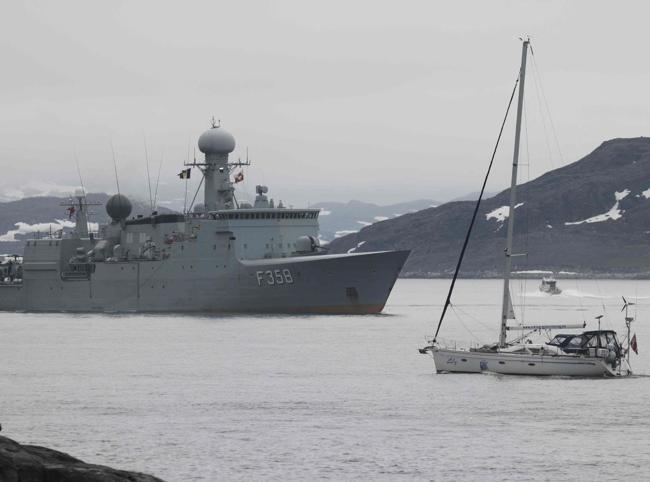 Germany, France to send troops to Greenland