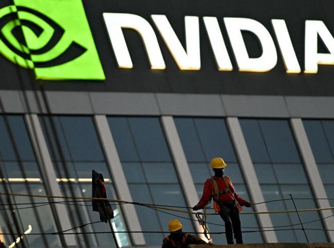 US sets tariff on certain chips as part of Nvidia-China deal