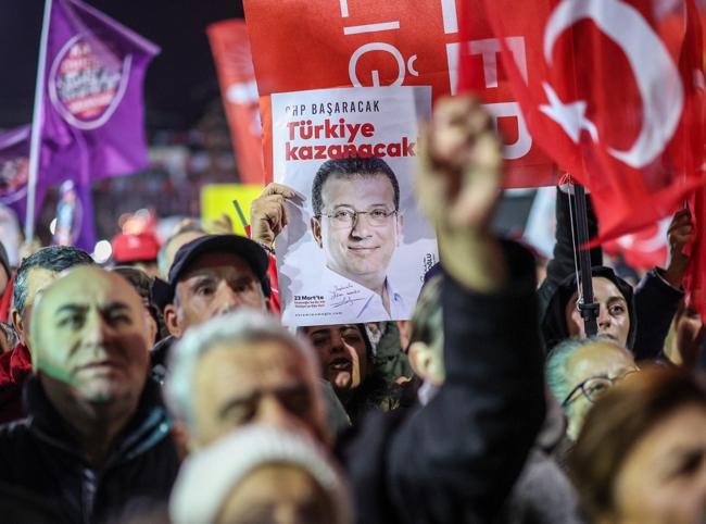 İmamoğlu’s challenge against diploma annulment heard in court