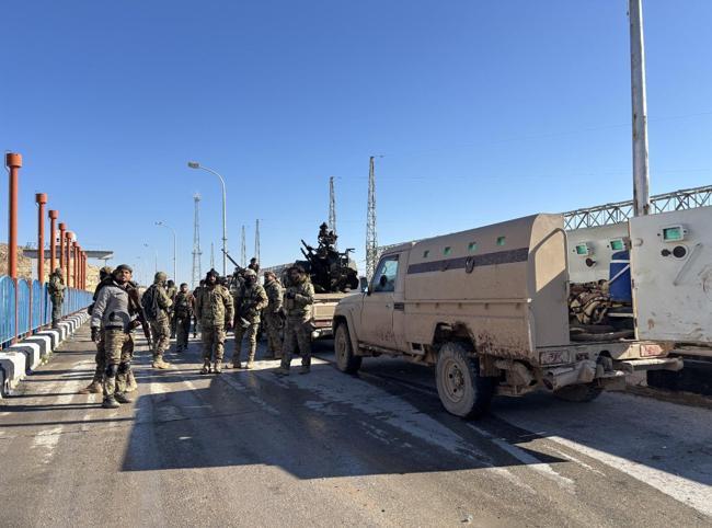 Syrian army deploys in Deir Ezzor province after landmark deal