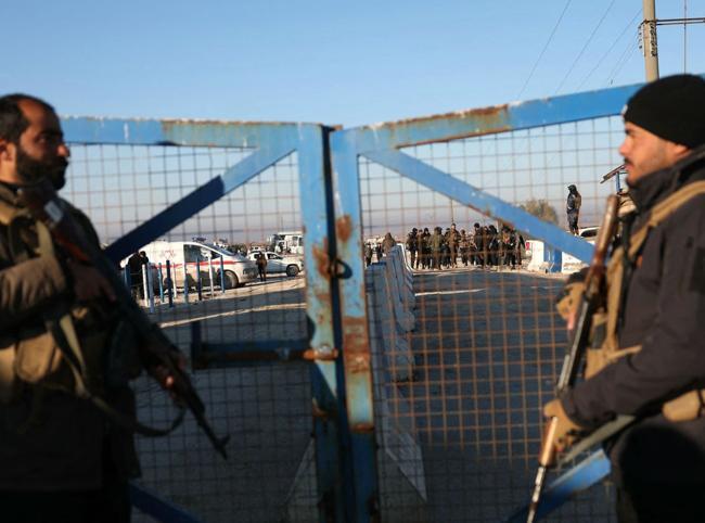 Syria army enters Al-Hol camp as US says SDF role ‘expired’