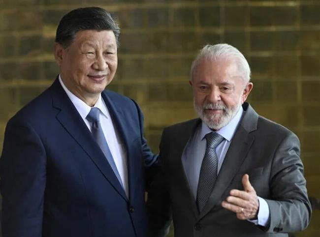 Chinas Xi urges central role of UN in call with Brazils Lula