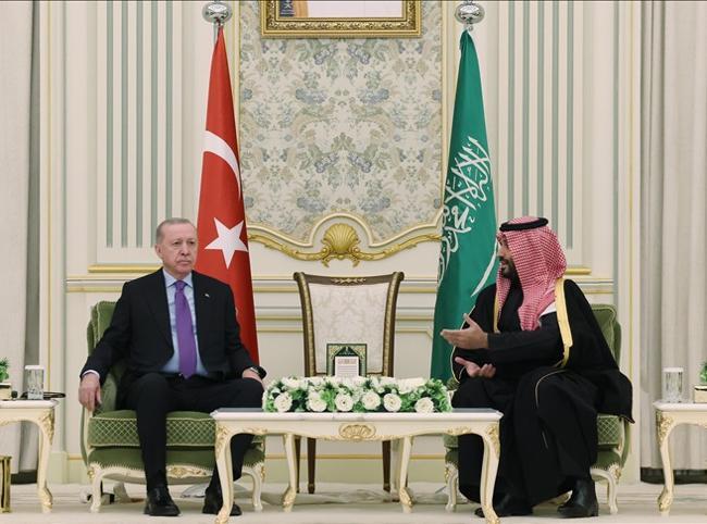 President Erdoğan, Saudi crown prince meet in Riyadh
