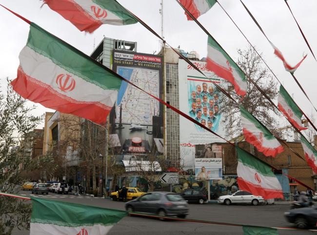Iran arrests senior reformist figures as crackdown on dissent widens