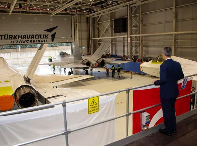 Türkiye reveals new prototypes of homegrown combat aircraft KAAN