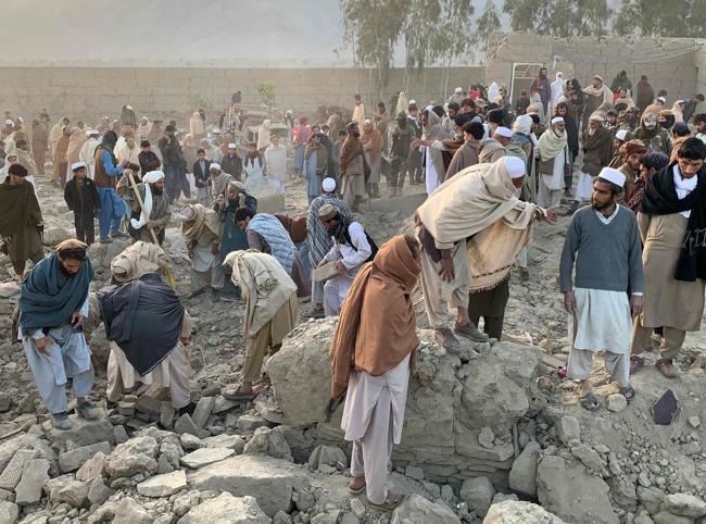 Pakistan launches deadly strikes in Afghanistan