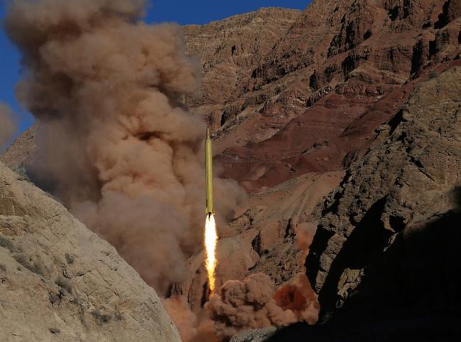 Israel, Iran launch fresh attacks as war spreads