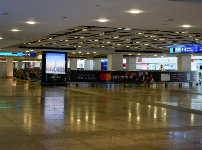 Dubai airport briefly closed as Iran barrage hits Gulf