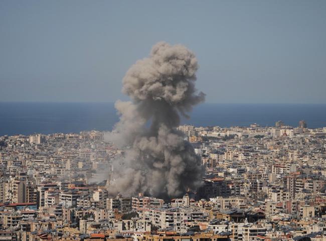 War death toll in Lebanon rises to 570