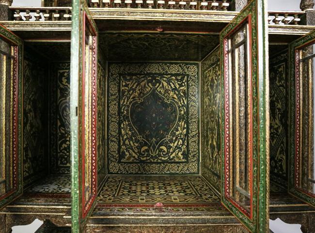 Ottoman-era wooden cabinet restored