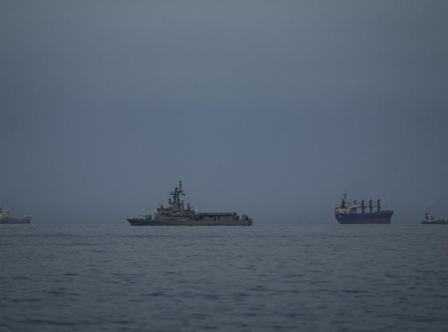 Iran military says to completely close Hormuz if US targets power plants