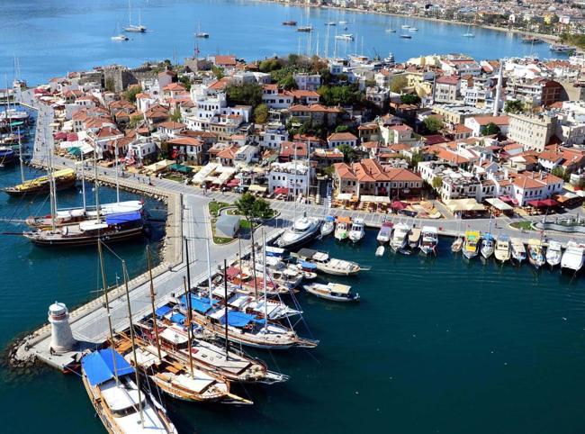 Tourism sector in ‘wait-and-see’ mode amid regional tensions