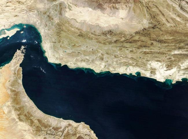 UAE willing to join fight to reopen Strait of Hormuz: Report