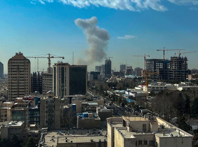 Strikes outside Tehran kill 18 people: Iranian media
