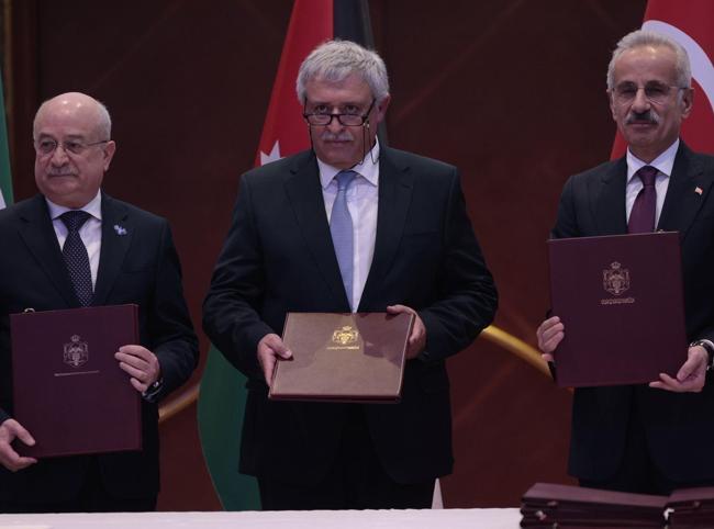 Türkiye, Jordan, Syria sign transport cooperation deal