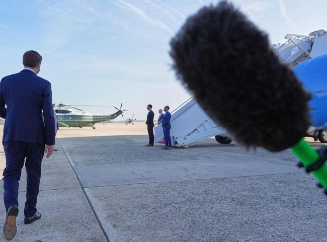 Vance warns Iran not to play US at talks in Pakistan