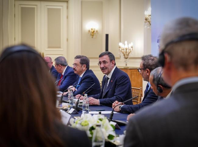 Türkiye sees major opportunities as a ‘safe haven,’ says Yılmaz