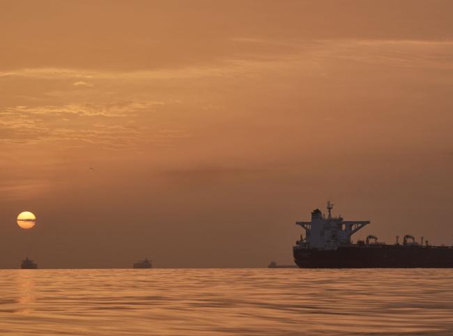 Shifting goals blur picture of US blockade on Iran