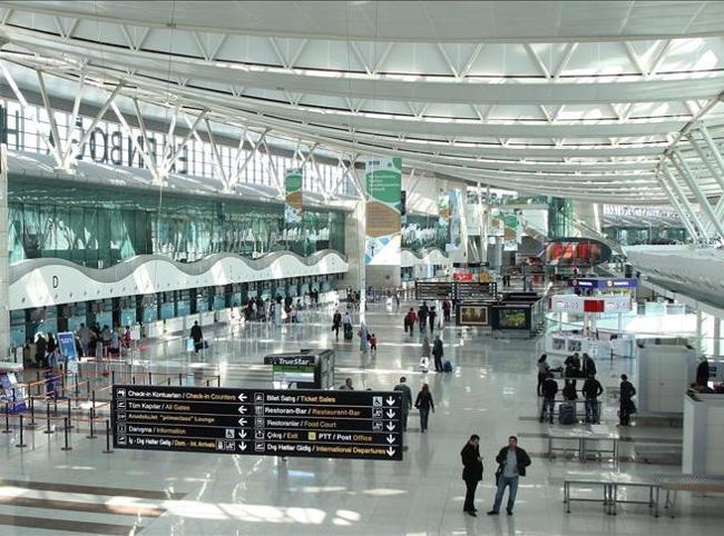 The new battle for passenger time