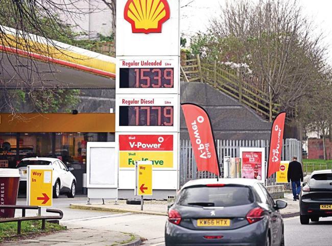 Soaring energy profits reignite calls for windfall tax
