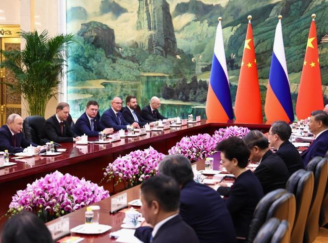 Putin, Xi hail unyielding ties in talks after Trump visit